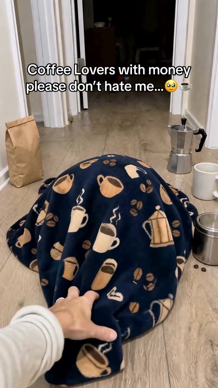 FREE GIFTS TODAY: No Barista Skills Needed