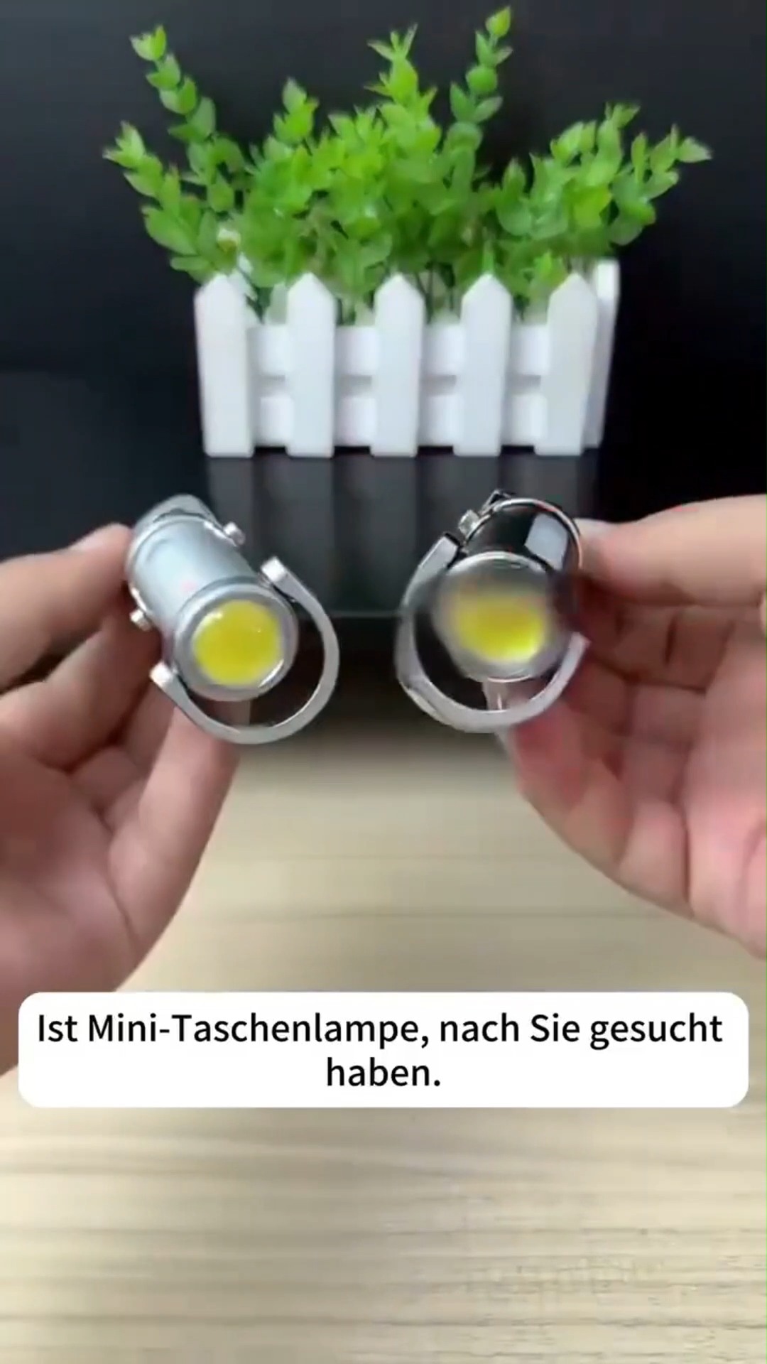 Tragbare, helle Schlüsselanhänger-TaschenlampeWasserdichter und großer Fluter