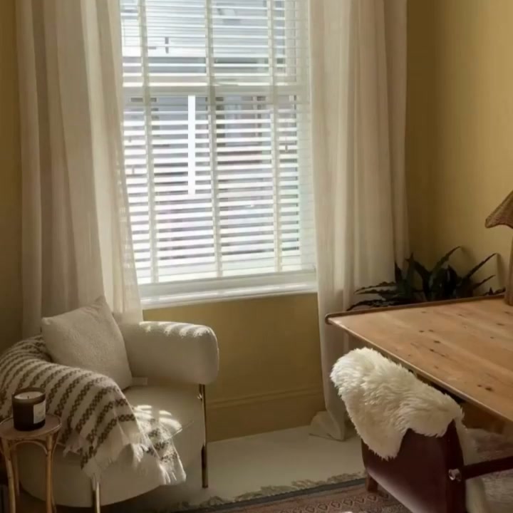 Lick high-quality paint