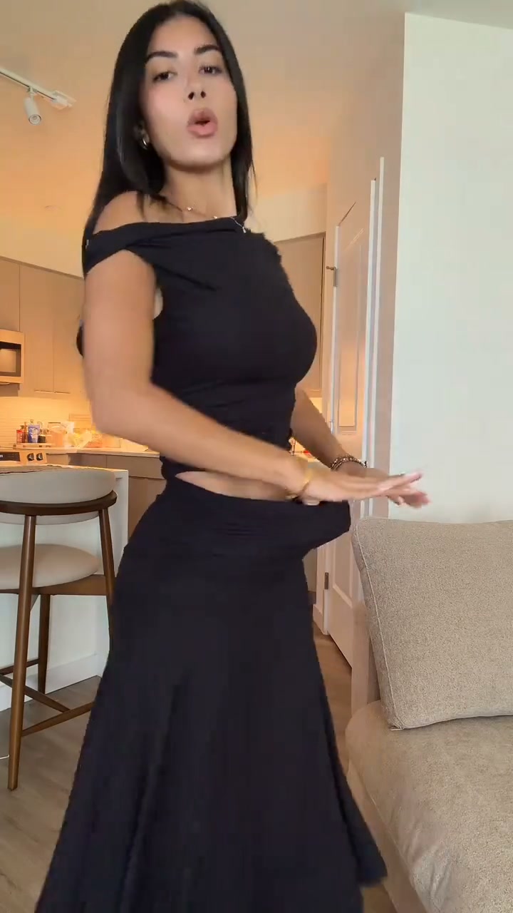 The skirt set you’ll want to live in.