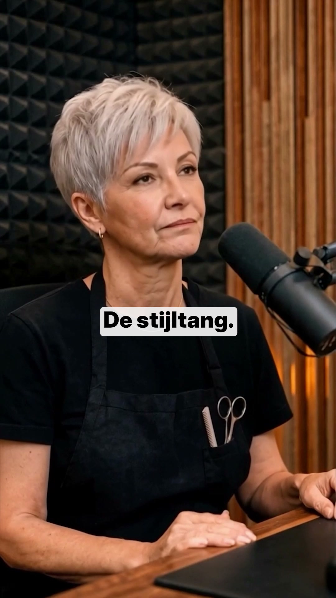 Kapster geeft 'm een 10