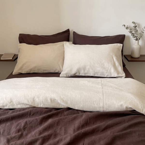 Two tone bedding, double £62.90