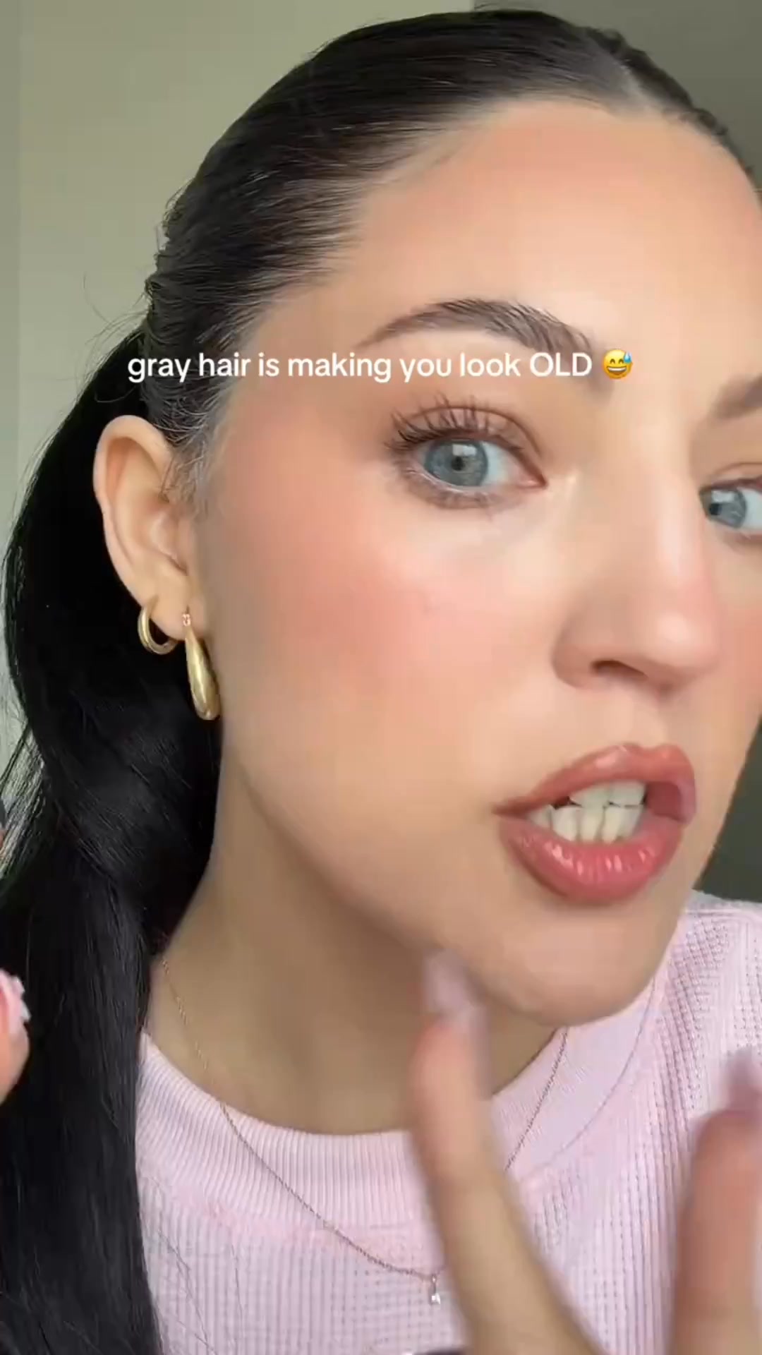 Fuller-Looking Hair Instantly
