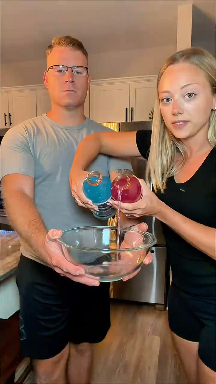 One scoop. Your complete daily wellness routine.