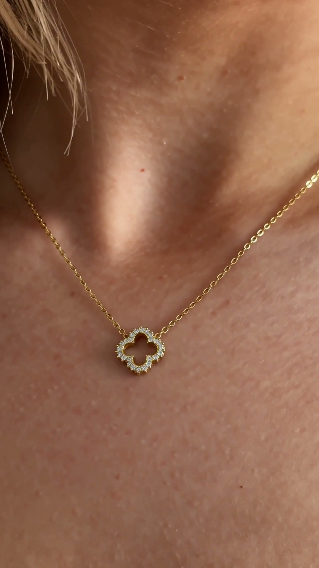 Anúncio de Tudor Gems NL