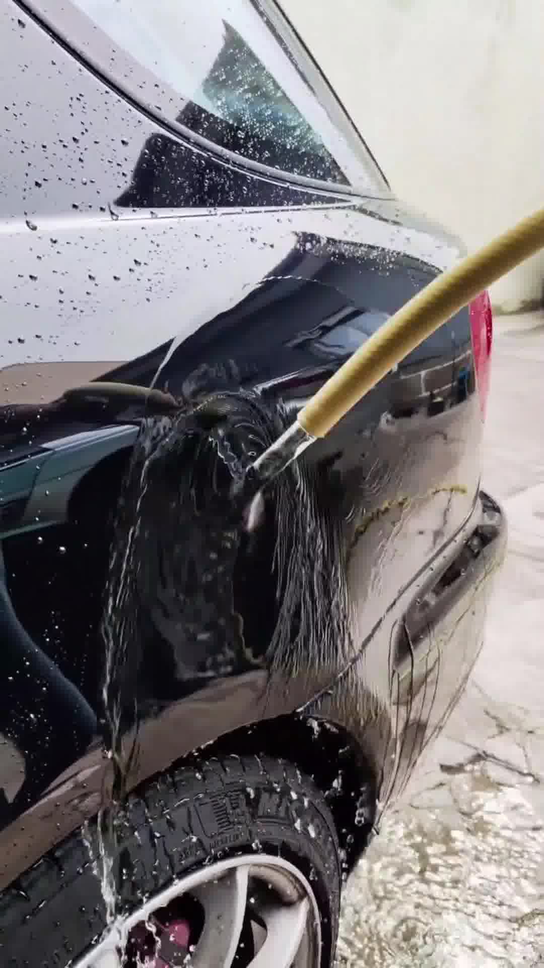 Queres dar mais brilho ao teu carro?