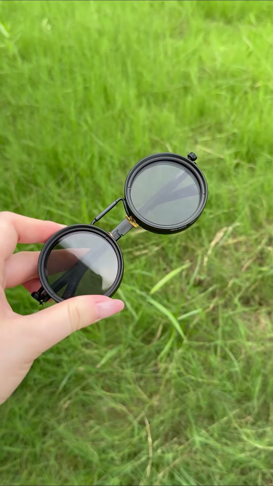 FlexVision™ | Adjustable Black Sunglasses