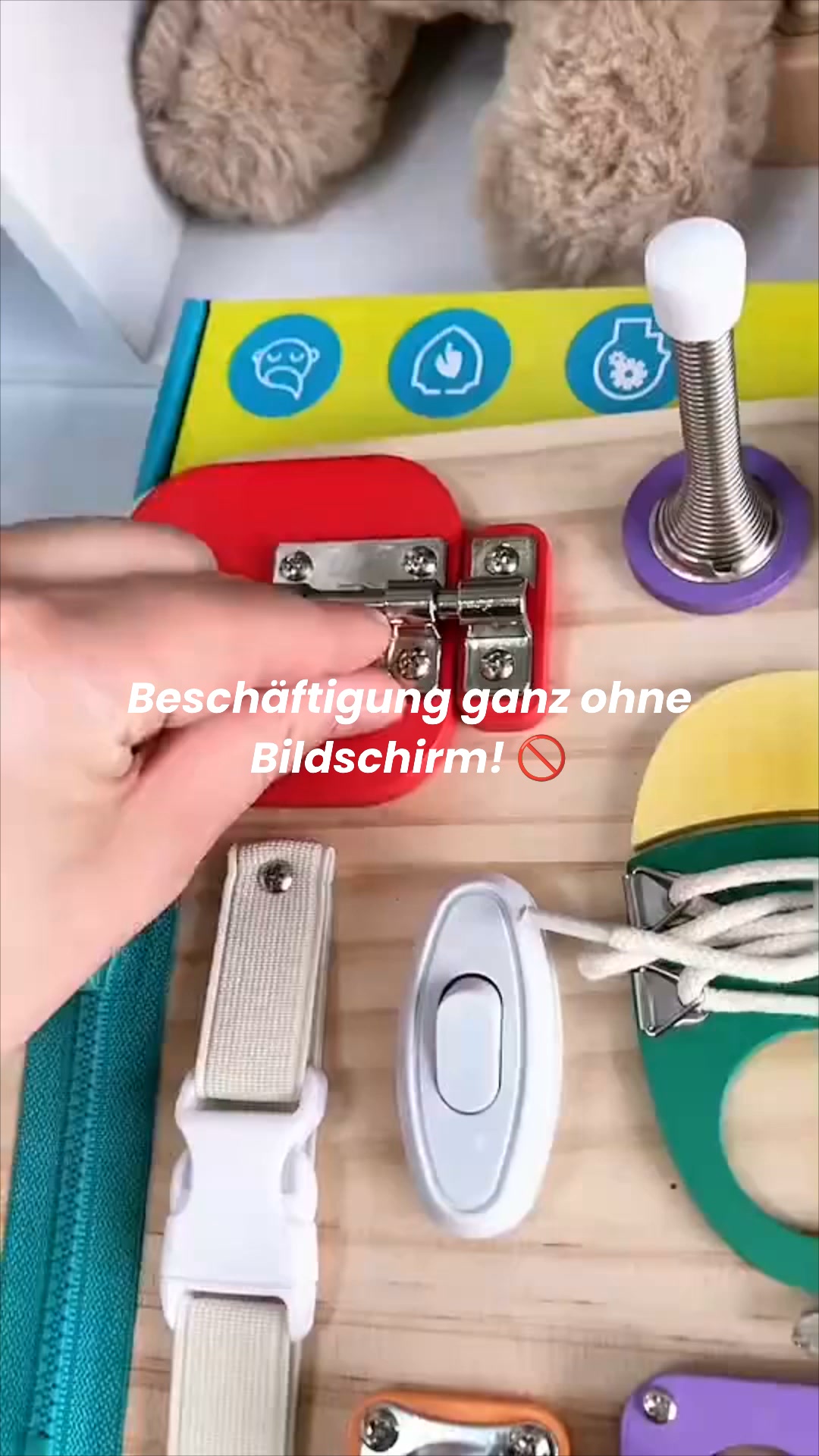 Unser beliebtes Montessori Busy Board ist wieder verfügbar