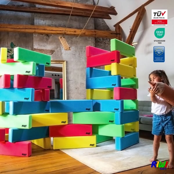 RIWI buildit