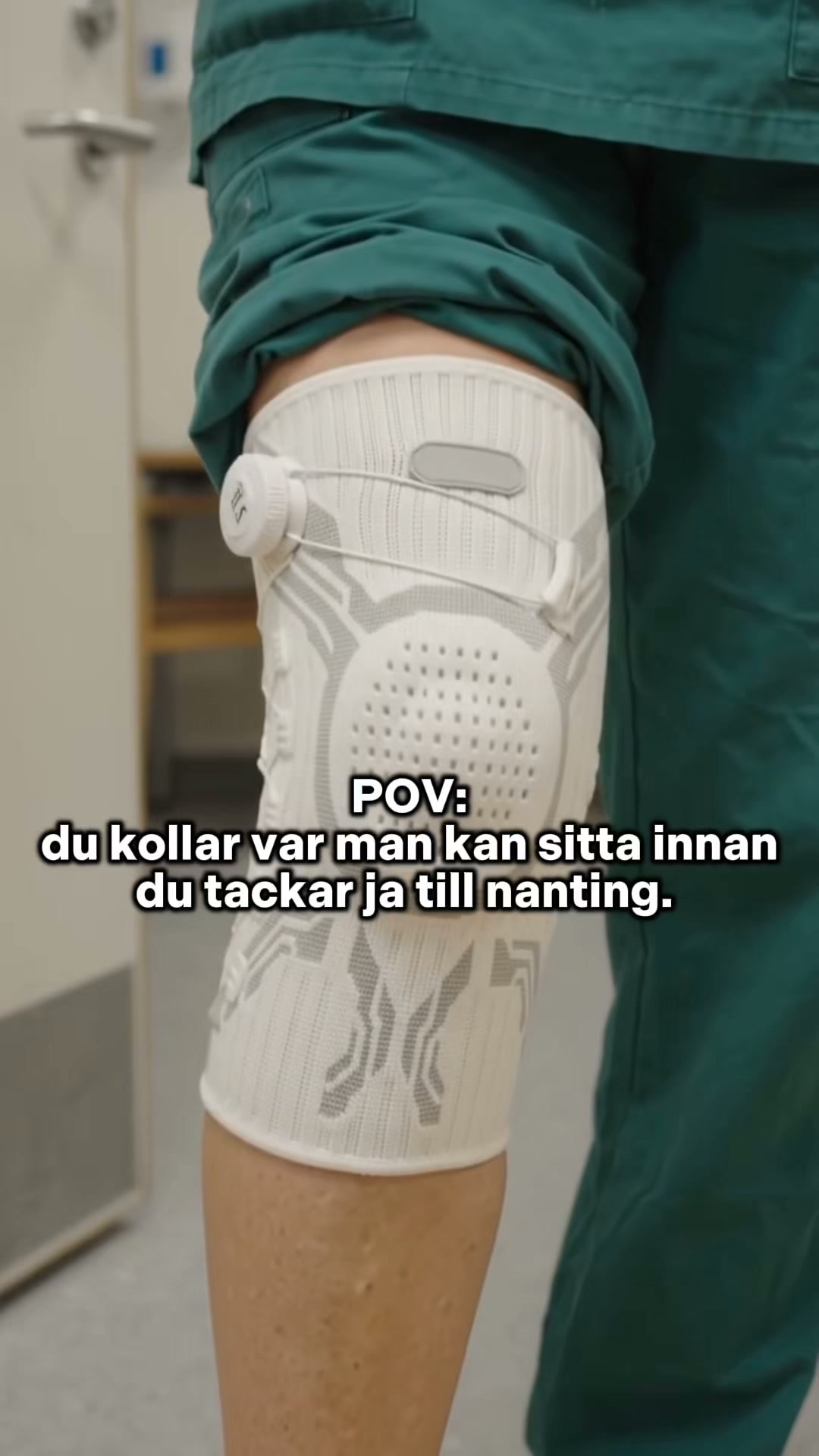 Knäortos med justerbart stöd