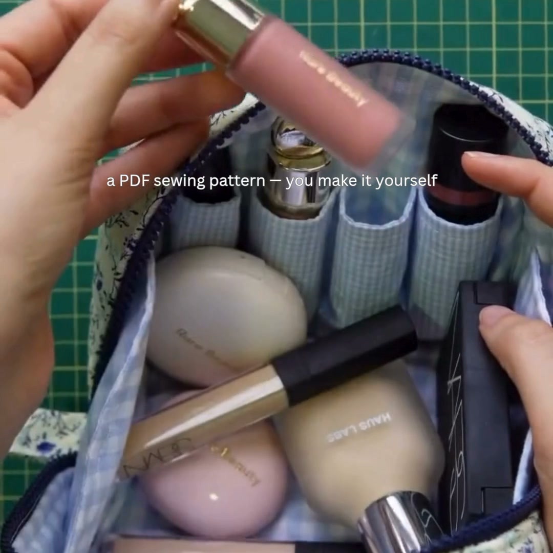 The Pouch That Stays Open While You Use It