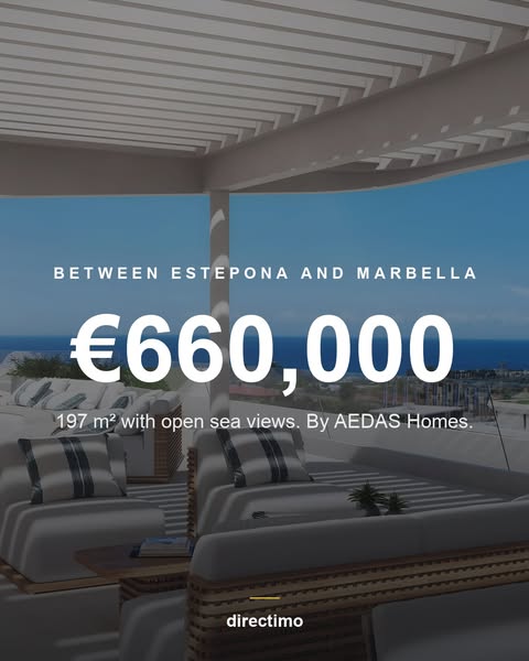 €660,000. 197 m² with open sea views.