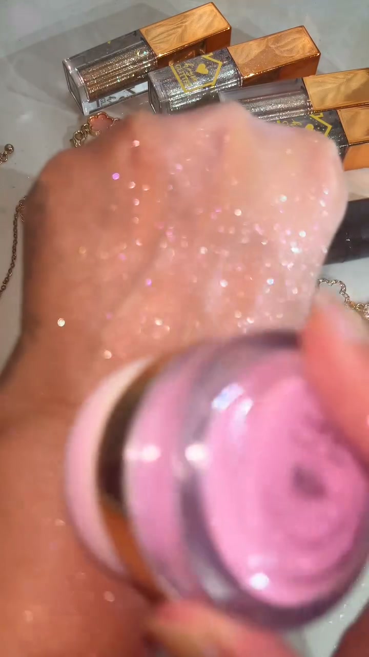 3-Shade Shimmer Highlighter with Puff