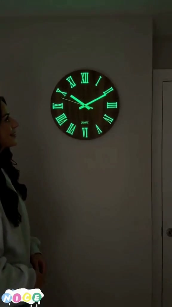 Anúncio de Lunrandom
