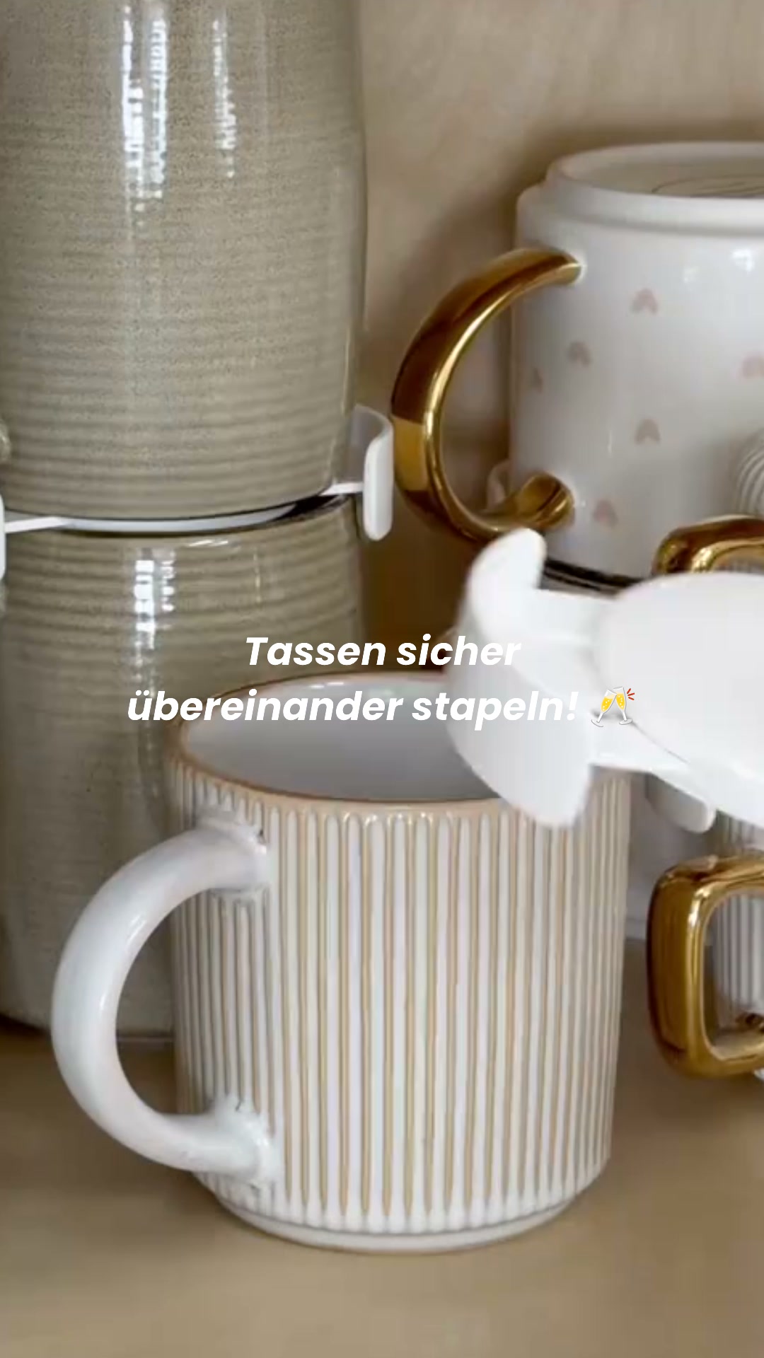 Unser beliebter Tassen-Stapler ist wieder verfügbar
