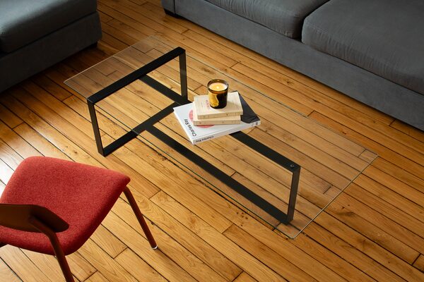 Mobilier artisanal designé à Paris, fabriqué en Europe. Livraison offerte.