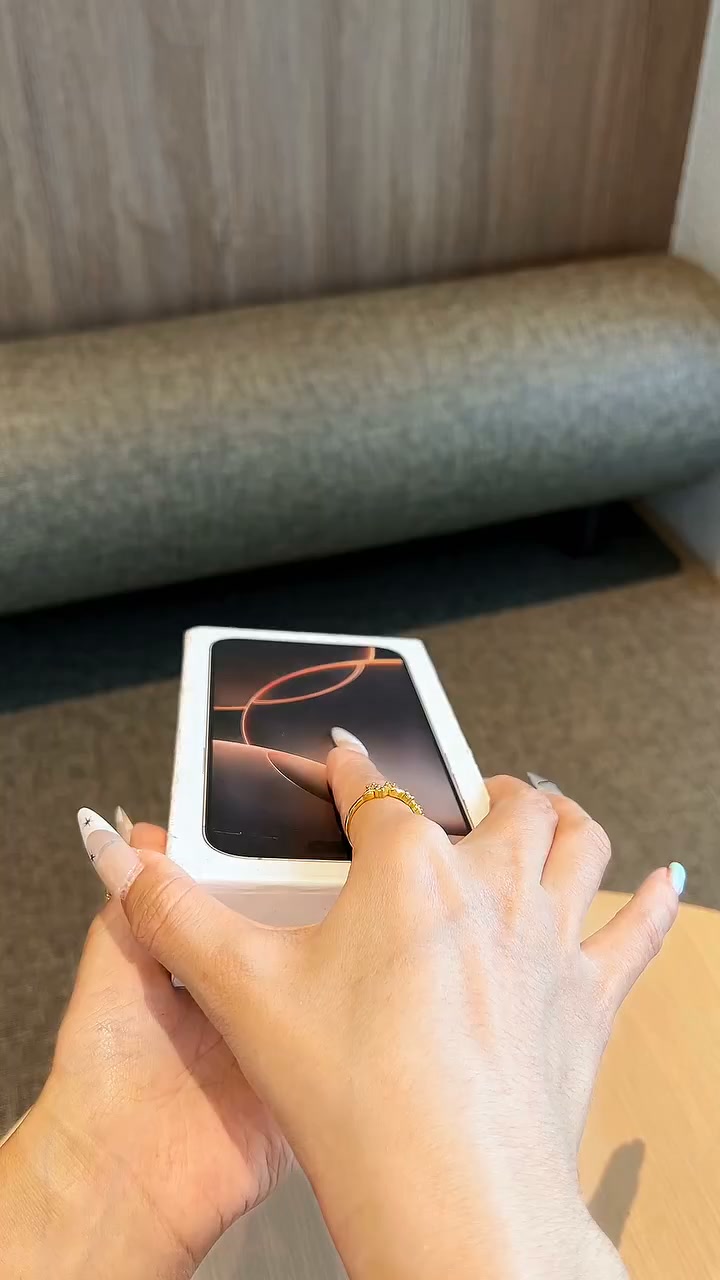 Upgrade Your iPhone Style