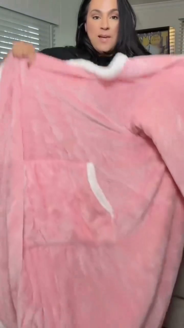 Your Blanket Should Make Its Own Heat