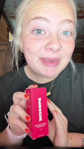 The viral skin-tone adapting foundation