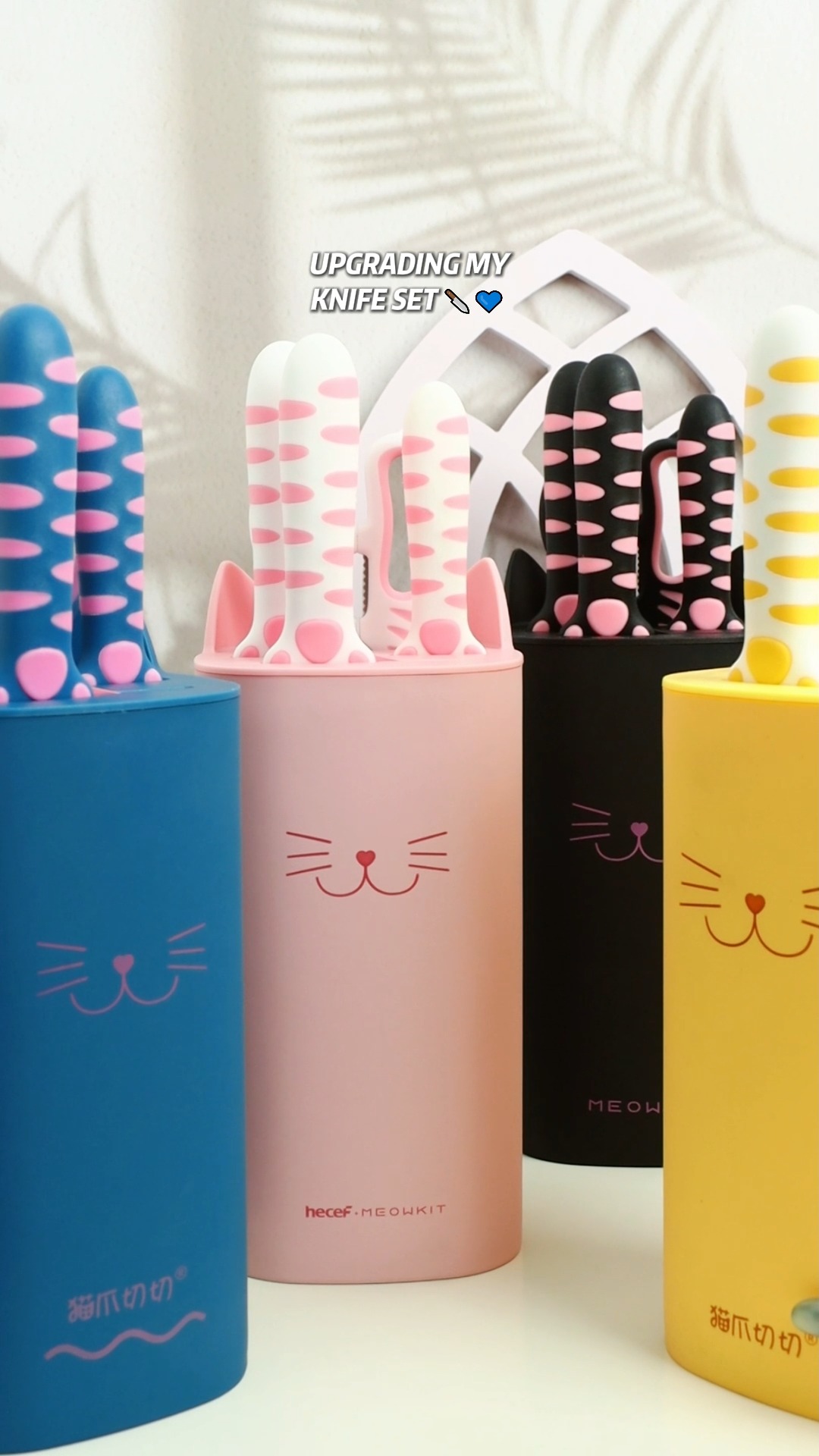 Anúncio de Meowkitofficial
