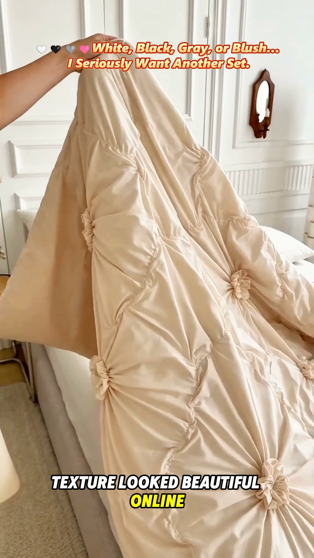 Free Shipping | Luxury Floral Bedding Deal – Soft & Elegant Pinch Pleat Duvet Cover