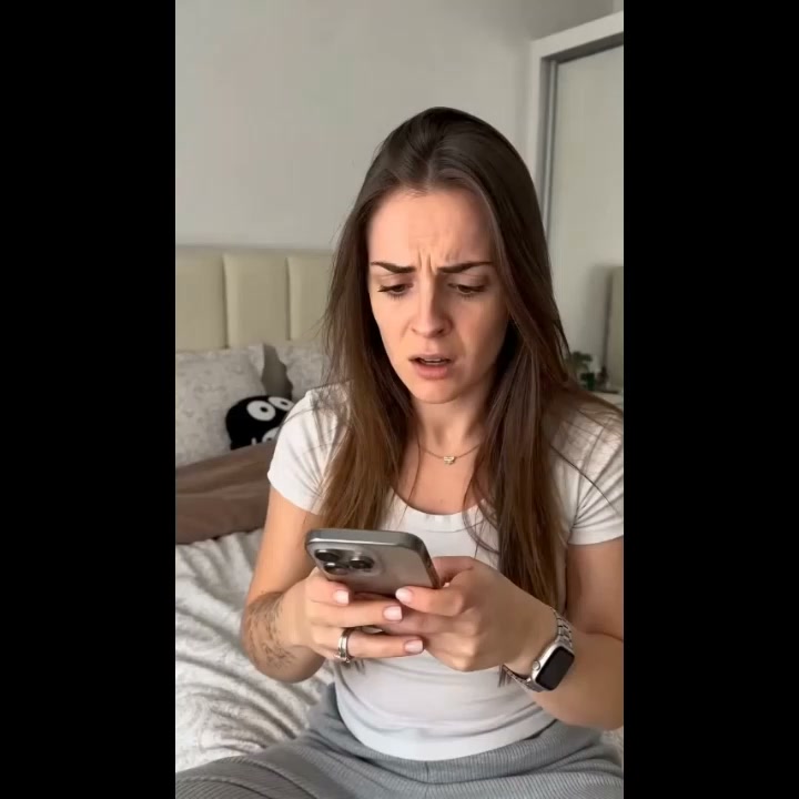 Cheveux coiffés en 2 secondes