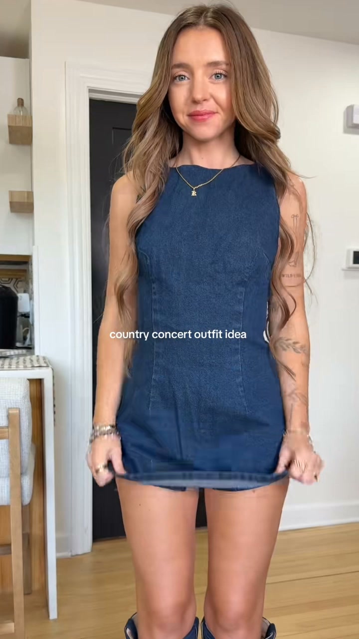 One romper, two ways to wear it