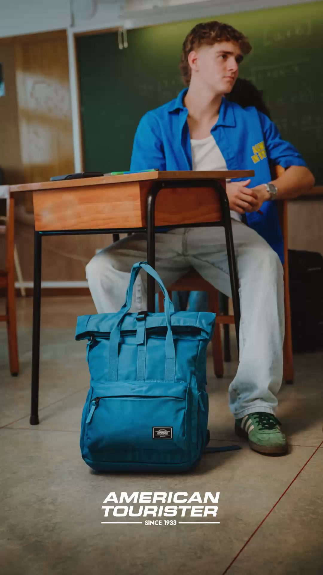 Mochila Urban Groove Tote 15.6" Azul Oceano