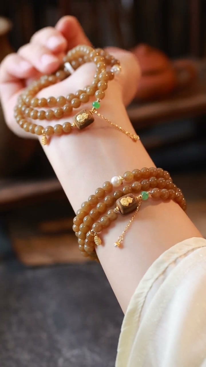 Free shipping for orders over 60