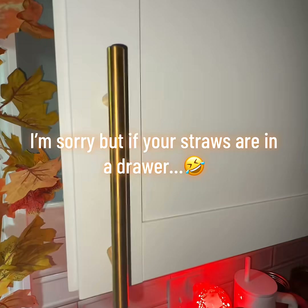 Your Straws Don’t Need a Whole Drawer