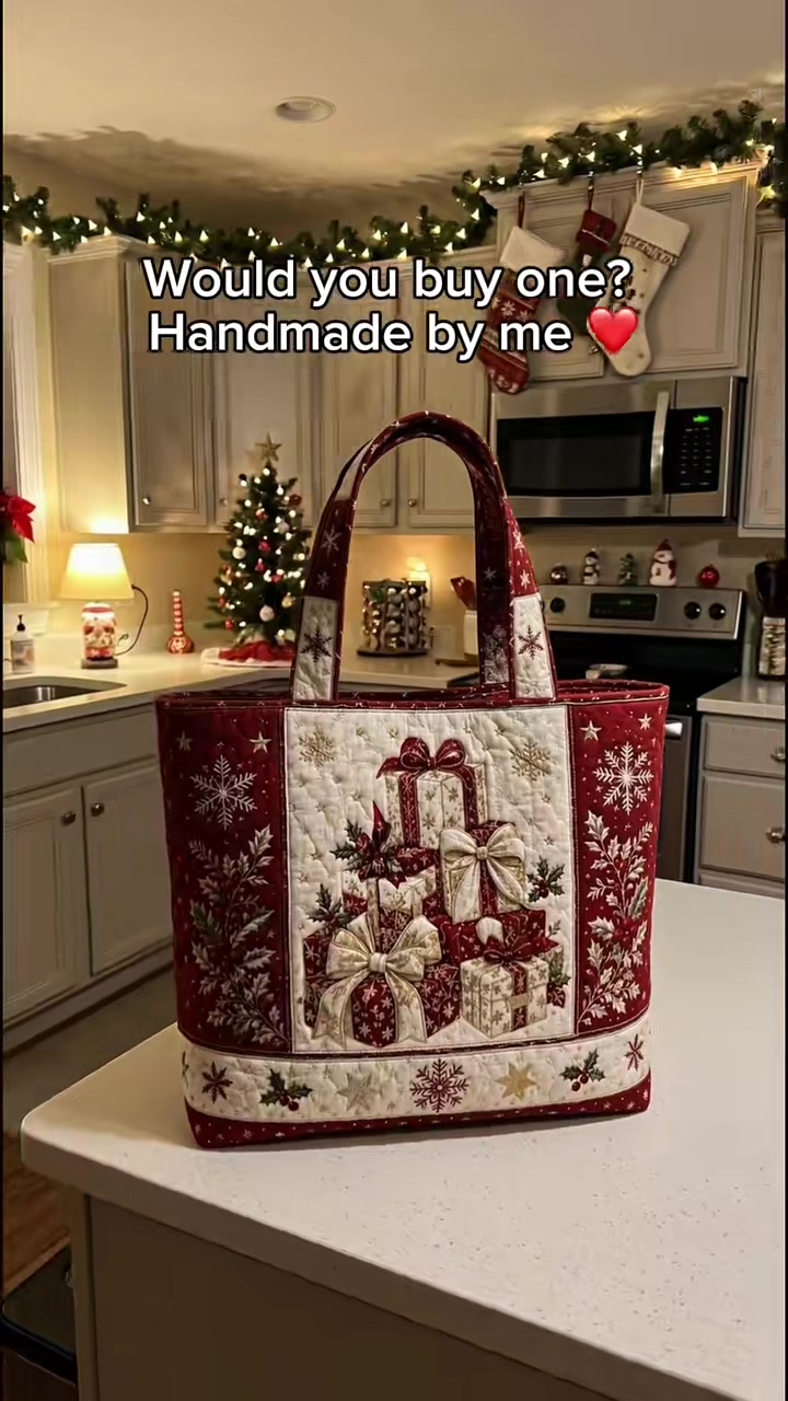 Quilted Christmas Tote Bag