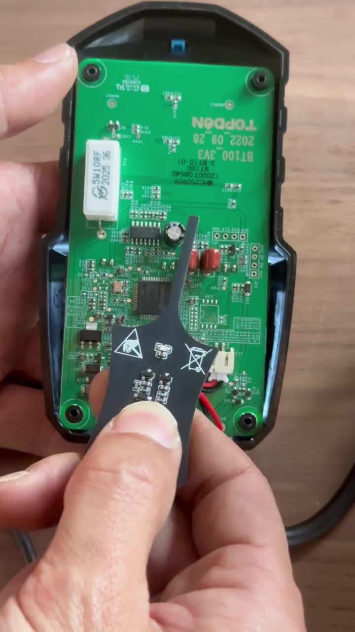 Capacitance and Inductance Tester