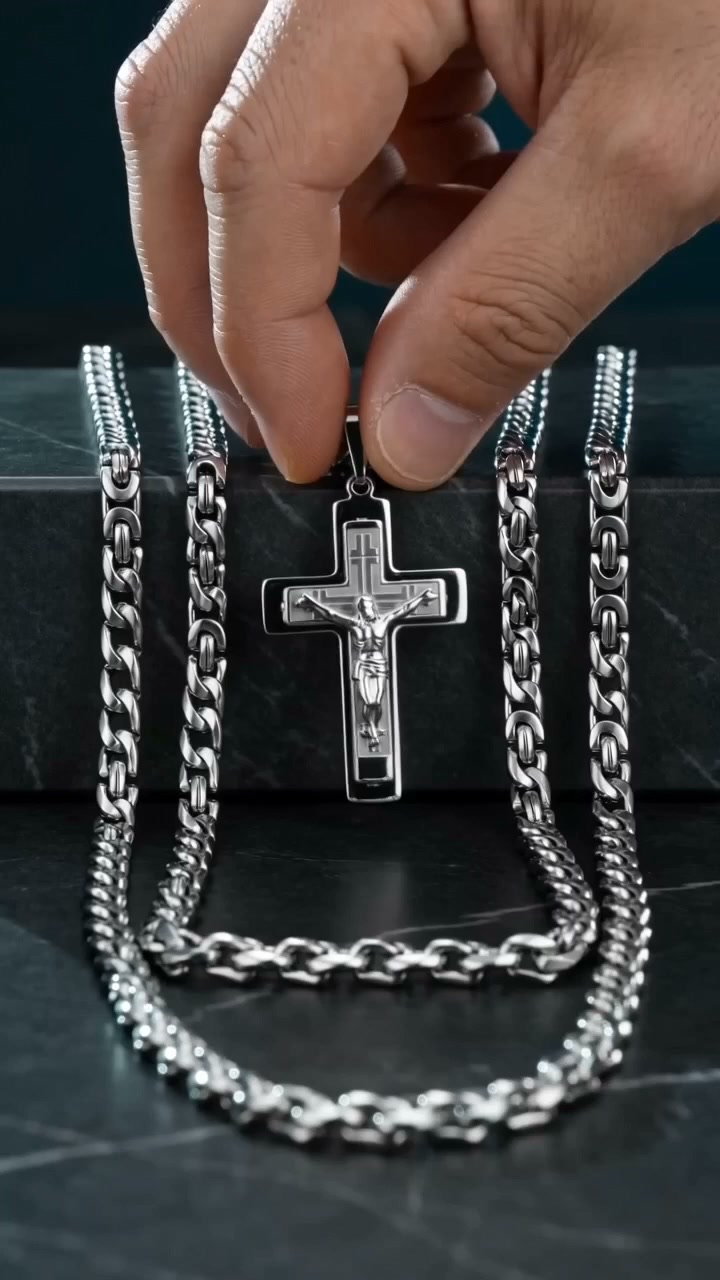 Stilvoller Akzent für dein tägliches Outfit!