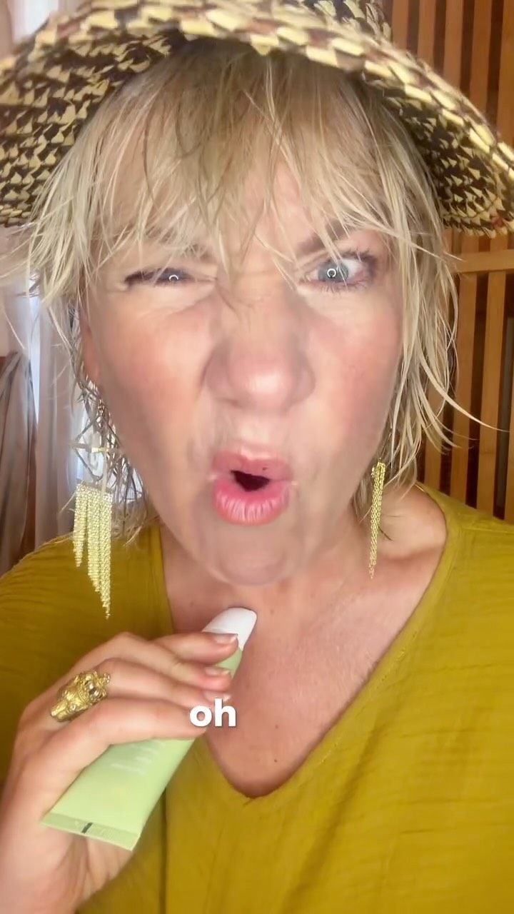 Anúncio de Hey Bud Skincare