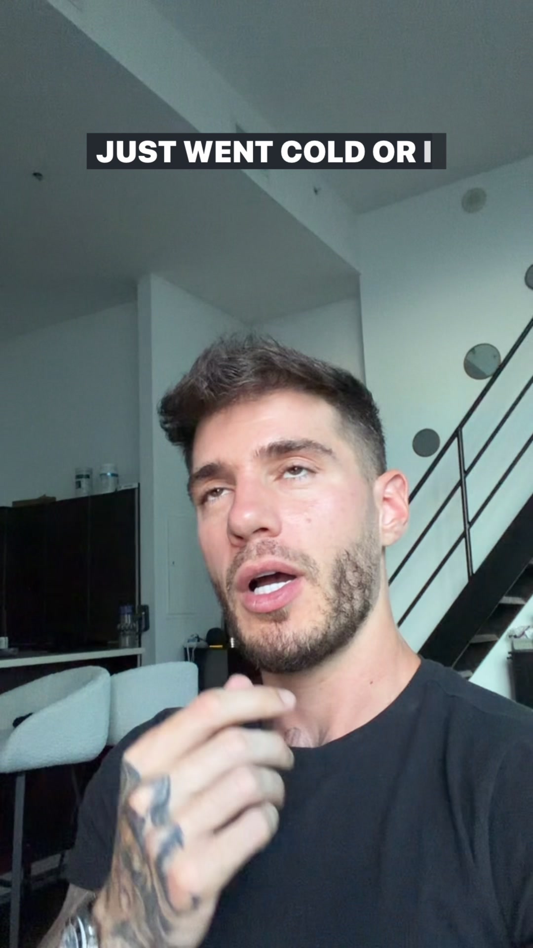 Anúncio de Kyle Froonjian