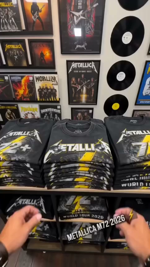 𝙈𝙚𝙩𝙖𝙡𝙡𝙞𝙘𝙖-M72 WORLD TOUR
