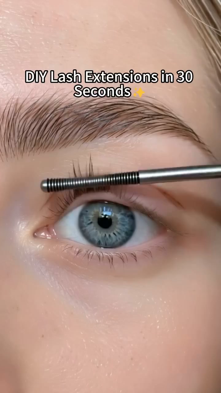 Bye Clumps, Hello Flawless Lashes!