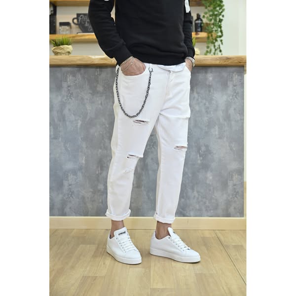 Jeans Bianco A Strappi €34.99