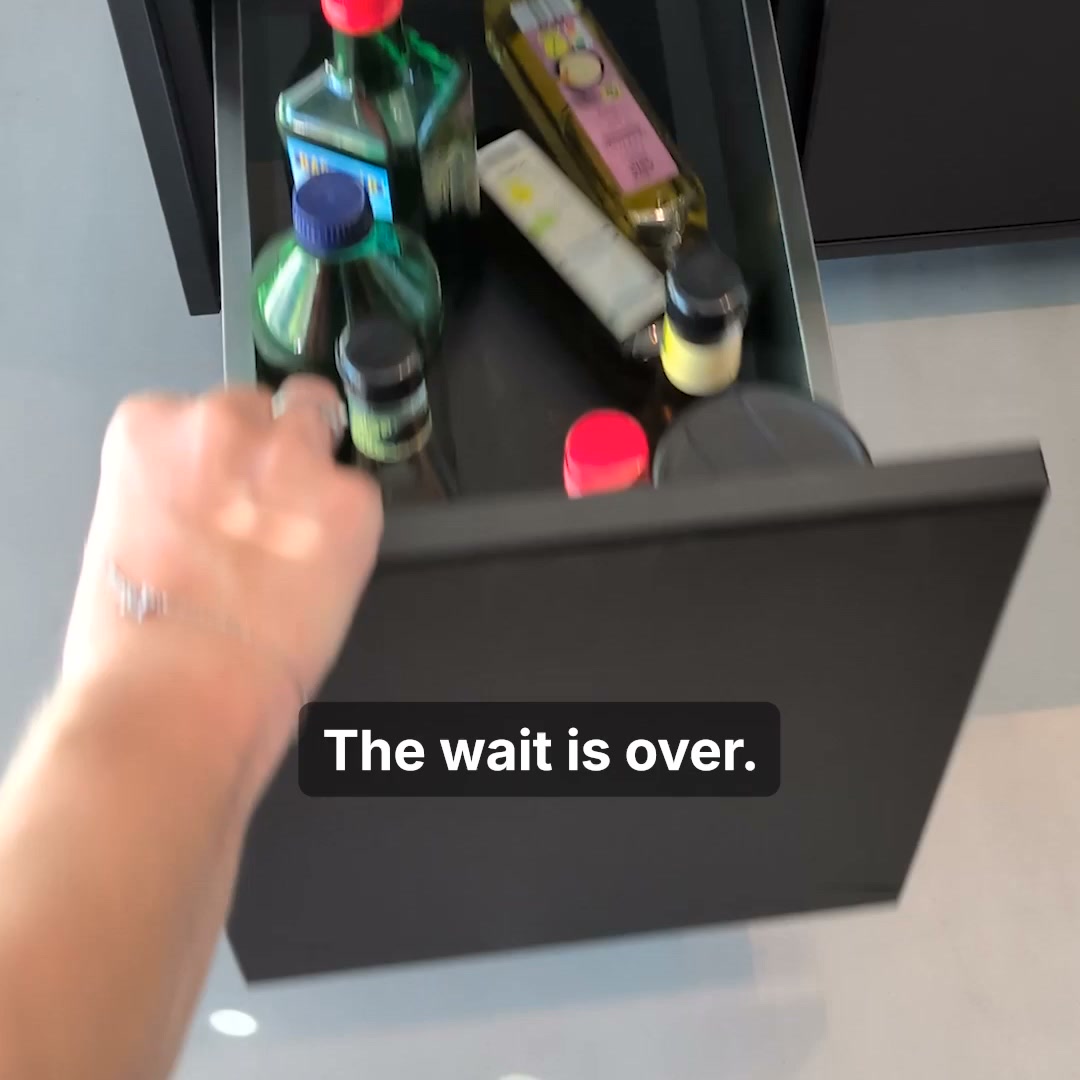 Organisation system for the bottle drawer