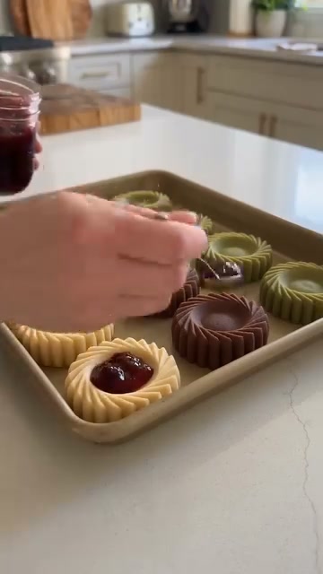 Double-Ended DIY Pastry Mold