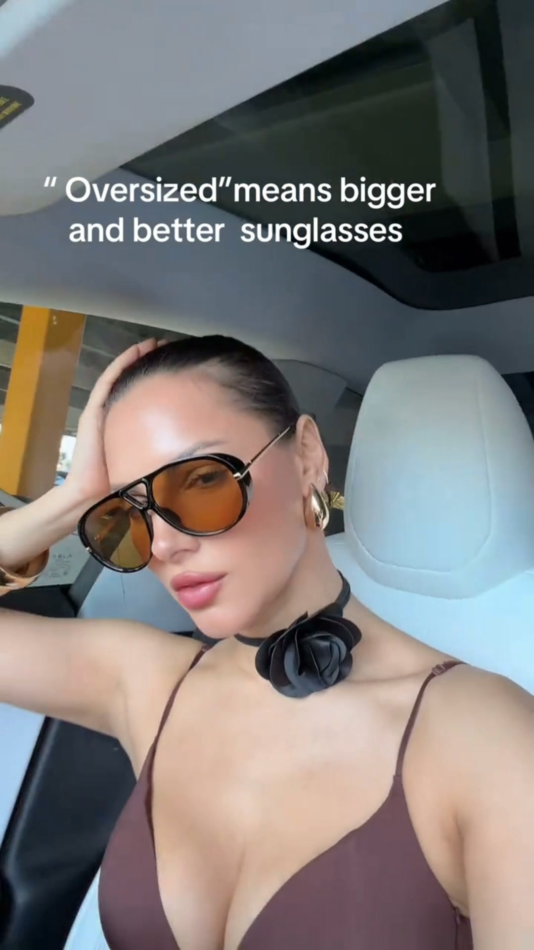 Aviator vibe reimagined by Velezeco.
