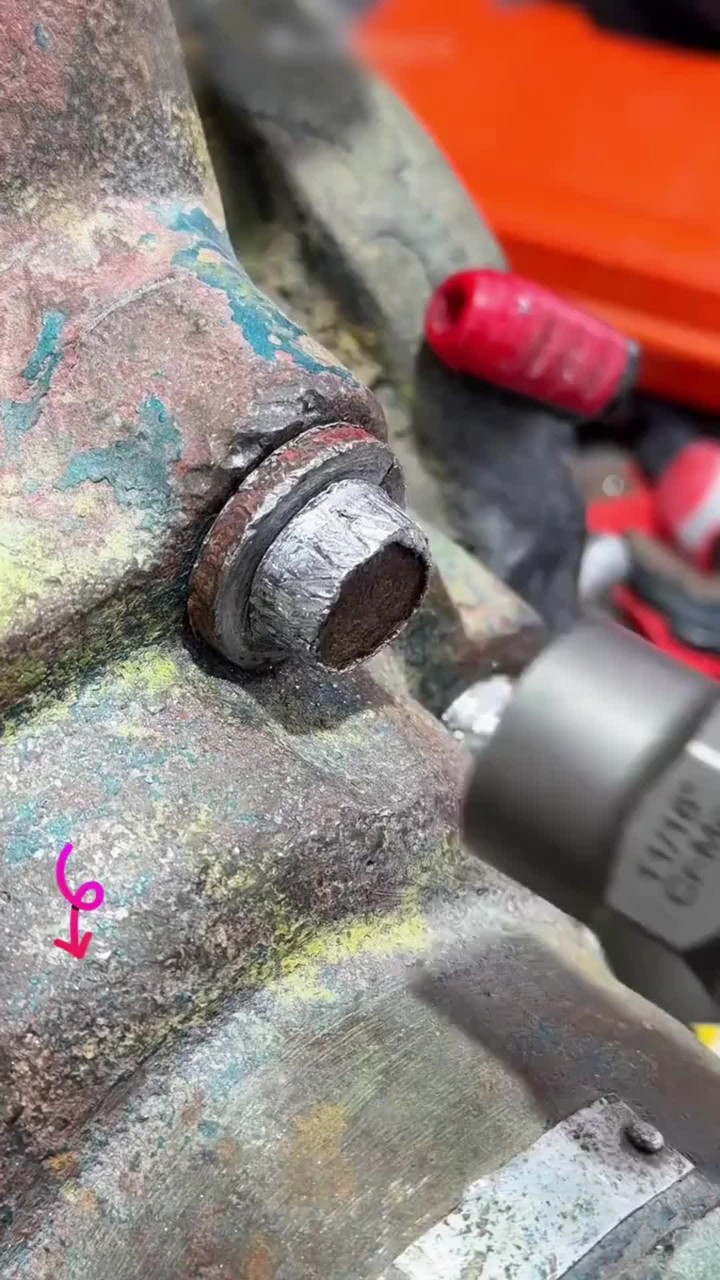 Impact Bolt Nut Extractor Set