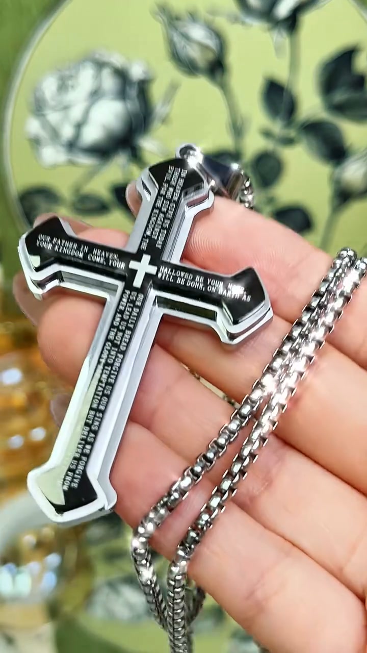 Meaningful Engraved Cross Necklace, Thoughtful Gift‑Ready Faith Pendant