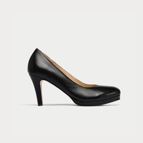 Sophia - Black Leather Courts