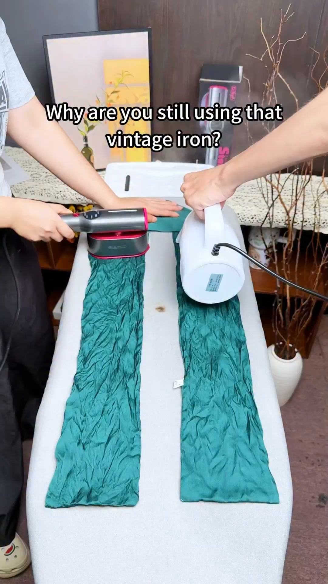 Portable Travel Clothes Steamer