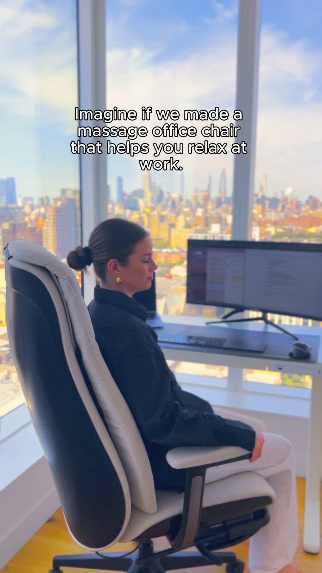 Get A Professional-Grade Massage At Your Desk.