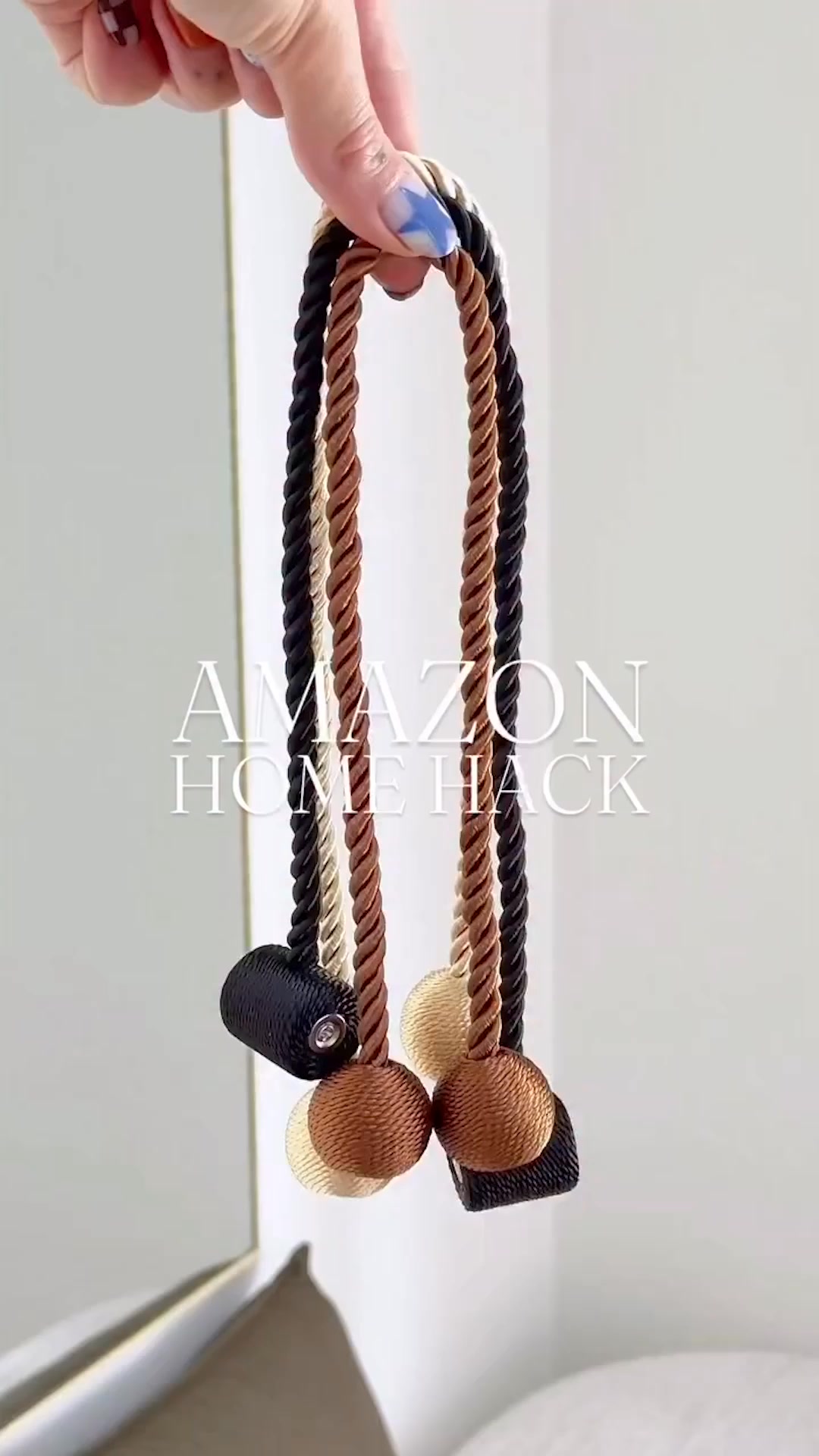 Elegant Hold, Everyday Ease