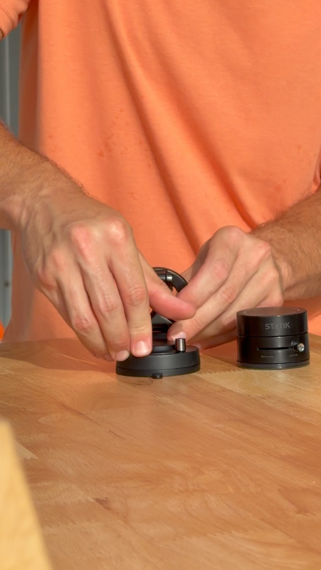 This phone mount literally holds like glue