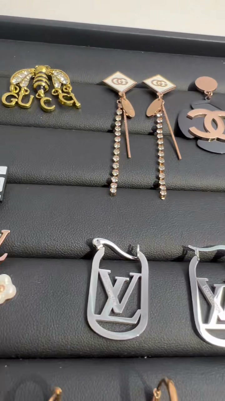 Luke & Co. Jewelry 25