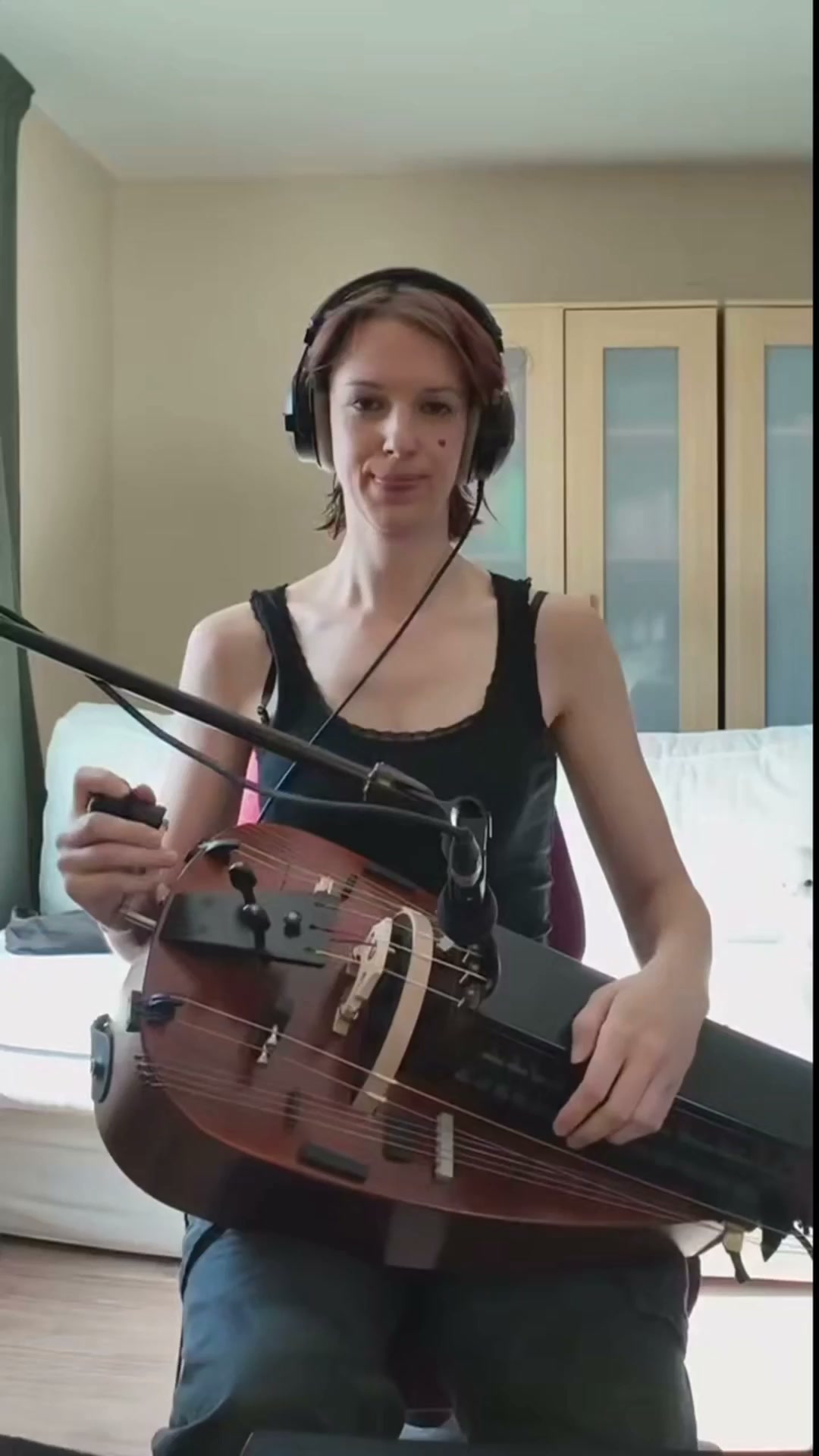 Handcrafted Hurdy‑Gurdy – Premium Tonewoods, Sympathetic Strings, Electro‑Acoustic Options
